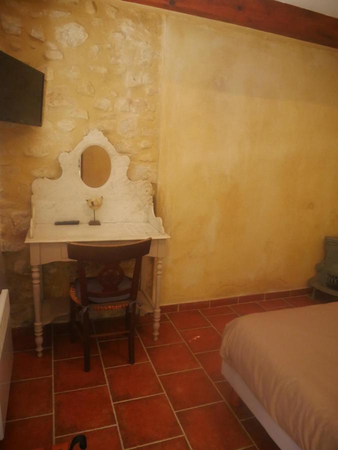 Bed and Breakfast La Feniere Venejan Экстерьер фото