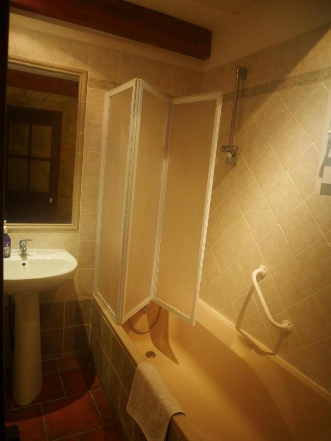 Bed and Breakfast La Feniere Venejan Экстерьер фото