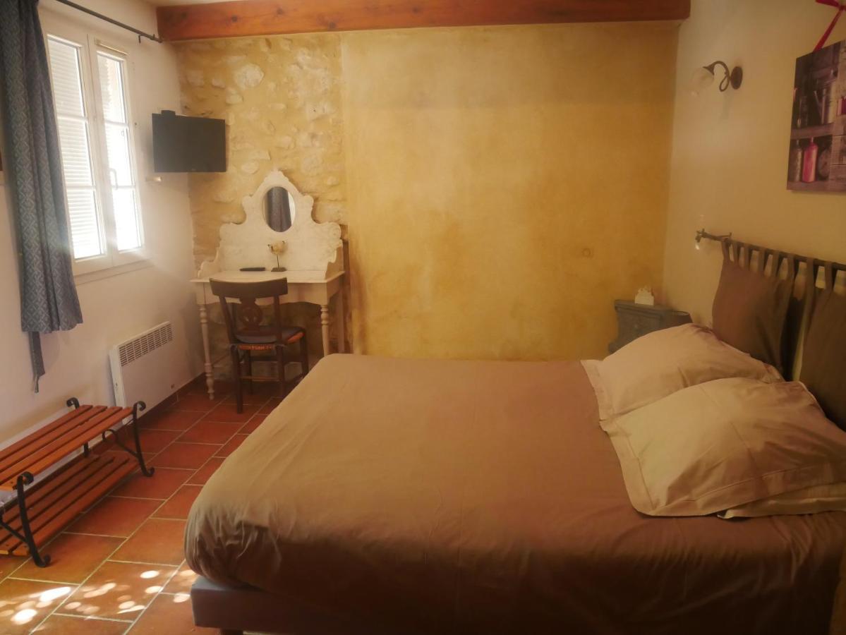 Bed and Breakfast La Feniere Venejan Экстерьер фото