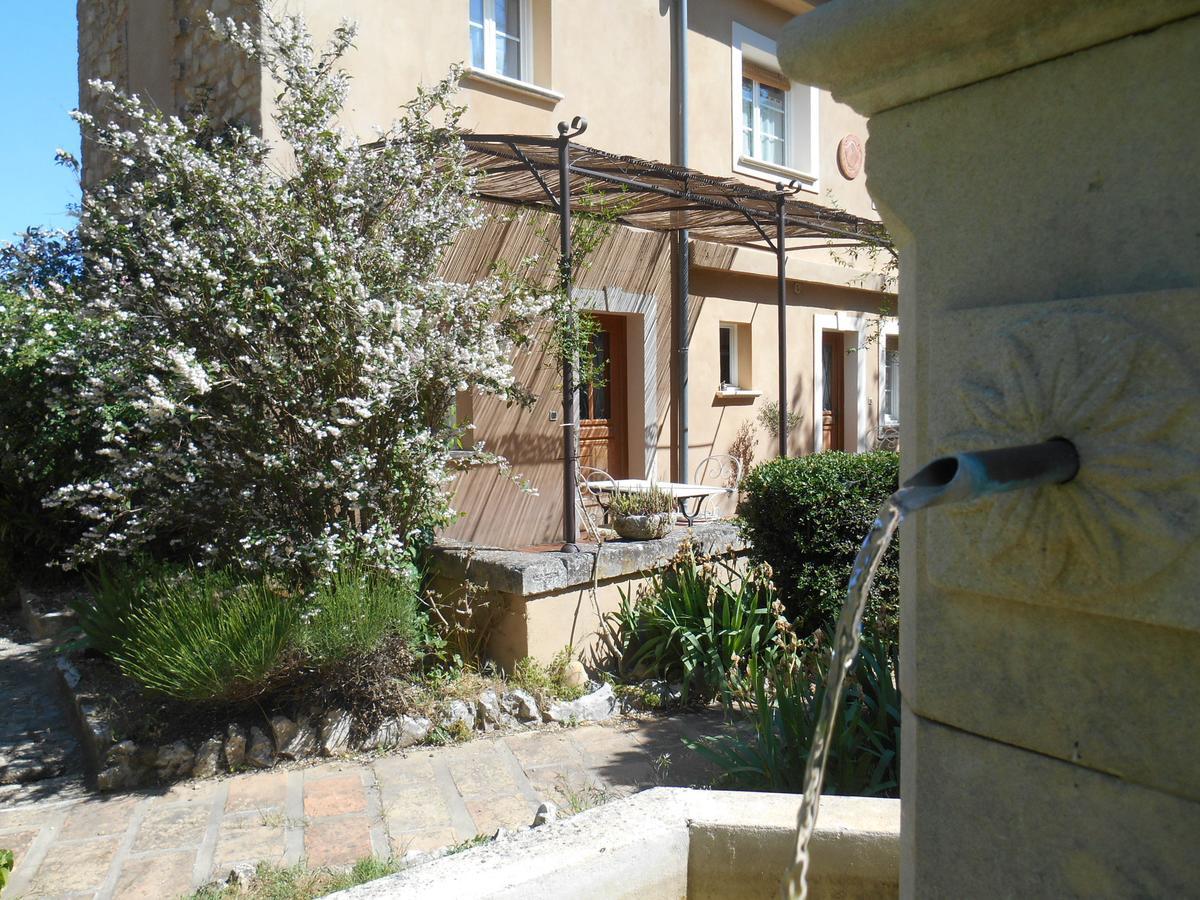 Bed and Breakfast La Feniere Venejan Экстерьер фото